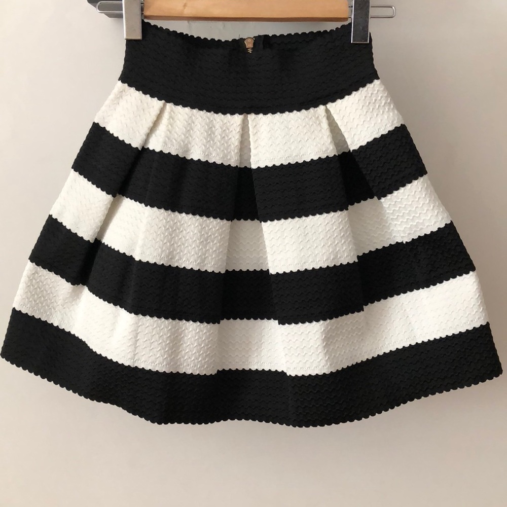 ASOS Black and White Skirt Sz S